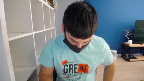 Snapshot of sexxxdickbig chatting on March 11, 8:52 am Tommy online show from March 11, 8:52 am