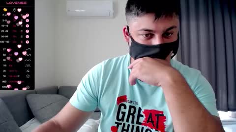 Snapshot of sexxxdickbig chatting on September 14, 9:44 am Tommy online show from September 14, 9:44 am