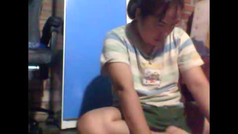 Snapshot of sexxy_love2k chatting on September 13, 11:45 am sexxy_love2k online show from September 13, 11:45 am