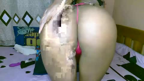 Snapshot of sexy_bluegirl chatting on March 8, 7:09 pm sexy_bluegirl online show from March 8, 7:09 pm