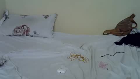 sexy_butty6 online show from September 18, 6:06 am