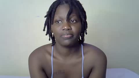 sexy_butty6 online show from September 13, 7:16 pm