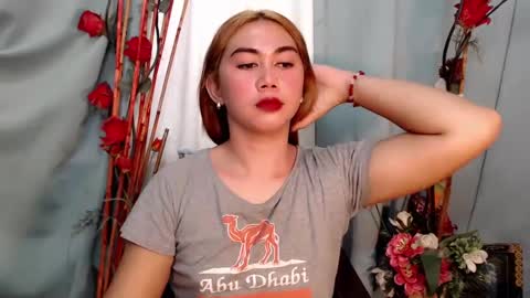 Snapshot of sexy_hannahxx chatting on February 10, 3:03 am HANNAH online show from February 10, 3:03 am