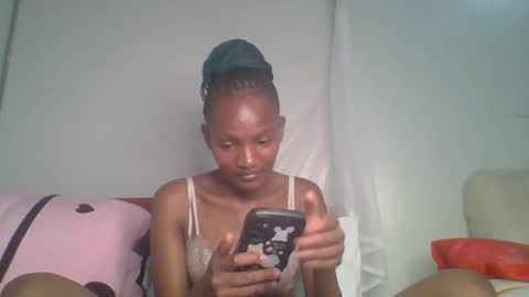 sexy_lucy012 online show from February 10, 4:58 pm