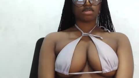 naomi online show from February 7, 6:56 am