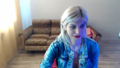 sexybeatriice online show from March 1, 10:24 am