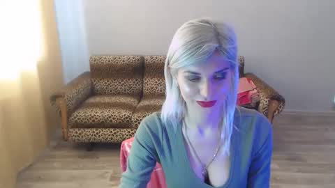 sexybeatriice online show from February 2, 10:13 am