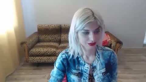 sexybeatriice online show from February 15, 11:28 am