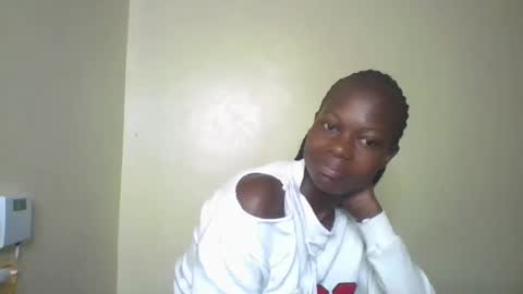 Snapshot of sexybilha483 chatting on March 5, 12:38 am Sexybilha483 online show from March 5, 12:38 am