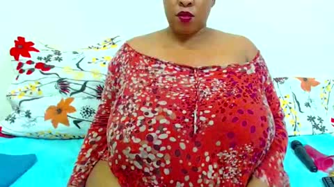 Snapshot of sexyebonylove89 chatting on February 15, 11:36 pm sexyebonylove89 online show from February 15, 11:36 pm