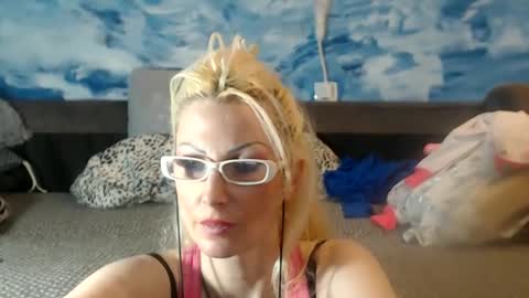 ENI pvt moan your name  WHEN I M NOT online you tell me in SNAPCHAT deal yes add me...  FREE TWITTER magiconline101...... online show from January 15, 10:13 pm