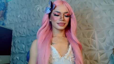 sexyhotbabe18 online show from February 8, 2:27 pm
