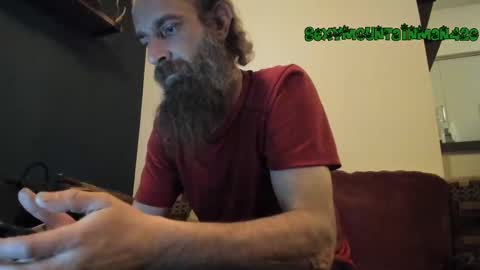 Snapshot of sexymountainman420 chatting on March 10, 6:16 am Sexymountainman420 online show from March 10, 6:16 am