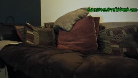 Snapshot of sexymountainman420 chatting on March 3, 1:31 am Sexymountainman420 online show from March 3, 1:31 am