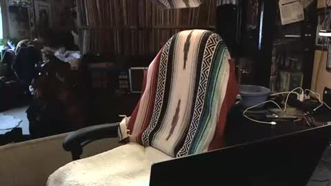 Snapshot of sexyolbear chatting on January 28, 1:38 pm Grizz Lee Bear online show from January 28, 1:38 pm