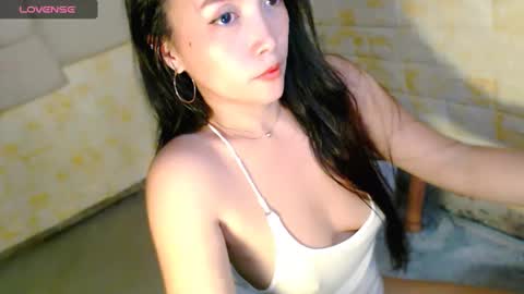Snapshot of sexypinaymiya chatting on December 21, 8:50 am Miyah online show from December 21, 8:50 am