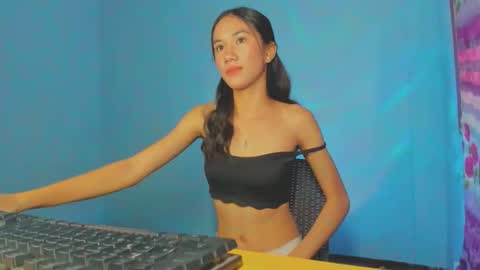 Amelia online show from September 15, 4:08 pm