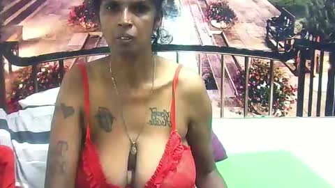 sexyva4u2luv online show from February 24, 5:09 pm