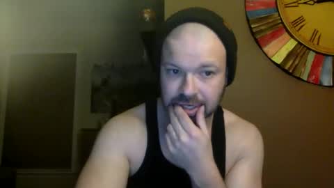 Snapshot of shadyyyyyy7 chatting on December 8, 2:35 am Shady online show from December 8, 2:35 am