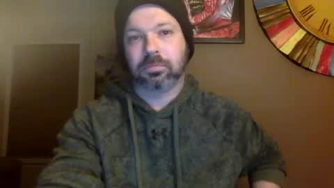 Snapshot of shadyyyyyy7 chatting on March 7, 6:35 am Shady online show from March 7, 6:35 am