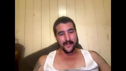 Snapshot of shaggydog774112 chatting on December 5, 2:06 pm shaggydog774112 online show from December 5, 2:06 pm