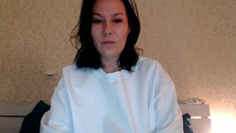 Mila online show from February 6, 8:39 am