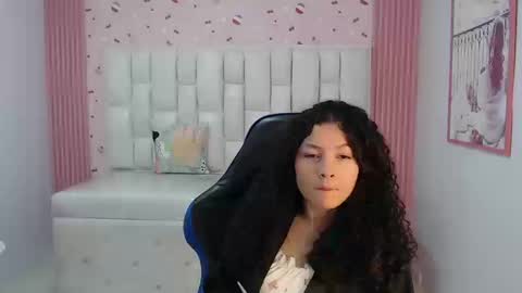 Snapshot of shalon_diaz_sub chatting on September 10, 1:34 pm Shalon online show from September 10, 1:34 pm