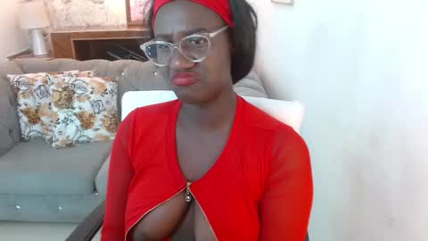 shanntall_tk online show from February 27, 6:20 pm