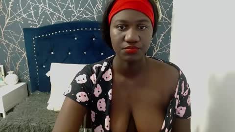 shanntall_tk online show from March 3, 12:06 pm
