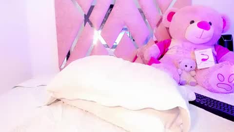 Shantal girls online show from February 22, 2:08 pm