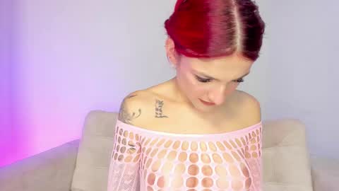 Snapshot of sharlot_harrys chatting on February 11, 2:24 pm Hi fiends ---- I usually start online from Monday to Friday from 1000 am Saturdays and Sundays at 600 am Colombia time online show from February 11, 2:24 pm