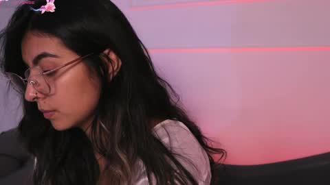 Snapshot of shelleymorell chatting on February 27, 3:15 pm Transmission schedule Monday - Friday 715 am to 200 pm time Colombia online show from February 27, 3:15 pm