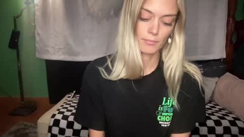Jem online show from January 7, 3:46 am