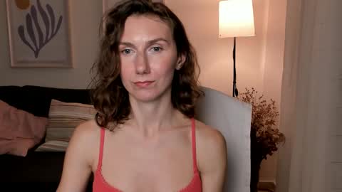 shesleepsnaked online show from January 19, 6:21 pm