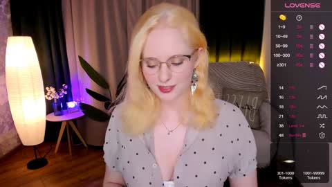 Hello guys my name is Aemilia online show from January 21, 11:24 am