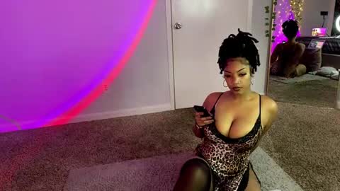 Snapshot of shesonastyy_20 chatting on September 15, 8:16 am Ask about Factime and csh pp online show from September 15, 8:16 am