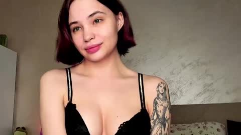 Snapshot of shinelina chatting on February 27, 3:51 am Lina online show from February 27, 3:51 am