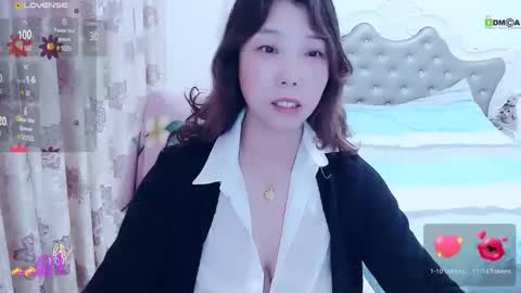 Shirleyni online show from February 20, 8:28 am