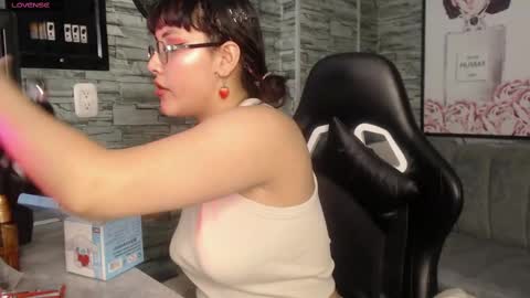 Snapshot of shizuko_b chatting on September 21, 2:59 am shizuko_b online show from September 21, 2:59 am