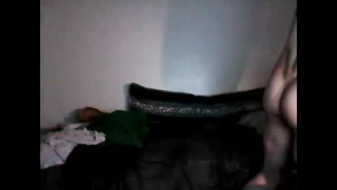 Snapshot of shyboyhugecum2020 chatting on December 7, 7:32 am shyboyhugecum2020 online show from December 7, 7:32 am