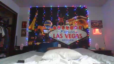 Mrs. St. Patrickk online show from December 2, 8:39 pm