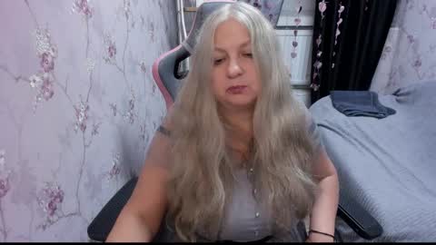 silver_moon_light online show from September 19, 9:07 pm