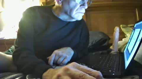 silverdaddy70x online show from January 26, 2:45 am