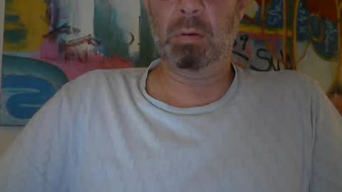 silversurfer10101 online show from September 21, 6:23 pm