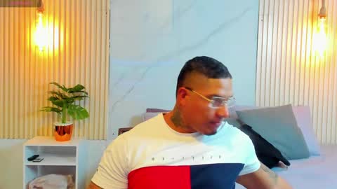 simeone_panda online show from February 17, 1:11 pm