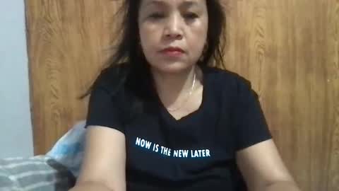 Carolyn online show from February 22, 8:42 pm