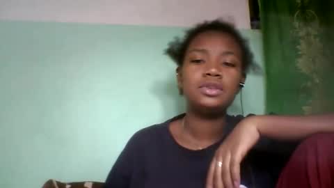 sisih567089 online show from September 11, 7:15 pm