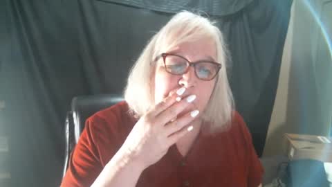 Sissy Diane online show from January 17, 12:31 am