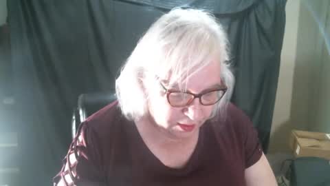 Sissy Diane online show from January 28, 12:36 am