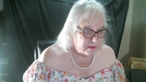 Sissy Diane online show from January 26, 1:47 pm